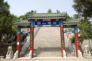 北京东边都有什么墓地？三河灵山宝塔陵园距离东边远吗？