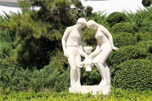 桃峰陵园雕像