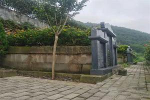 七宝山陵园墓碑