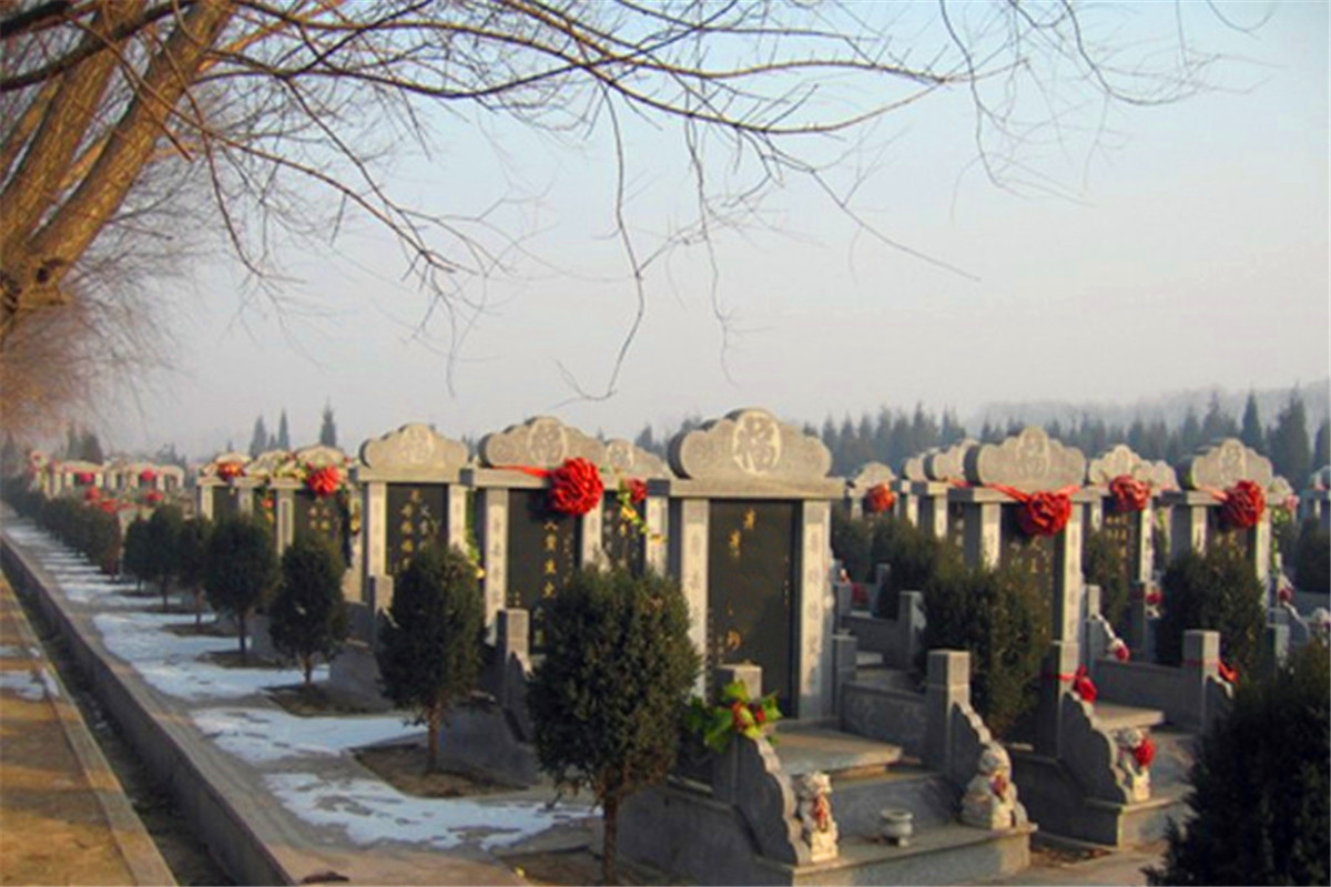 兰生园公墓墓区